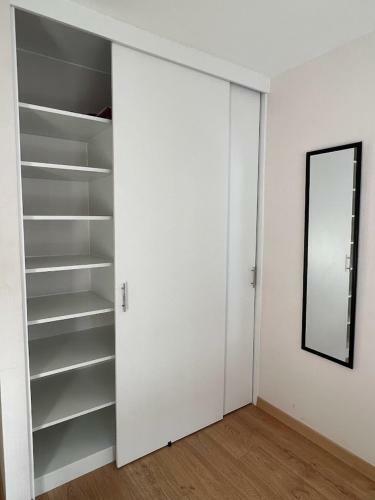 Habitacion Privada Habbey Road En Dpto Compartido.