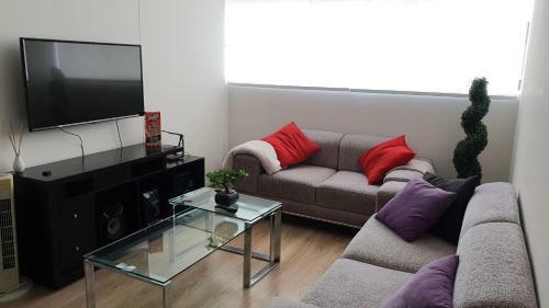 Apartamento Hermoso Departamento Amoblado Con Piscina, Area Parrillas