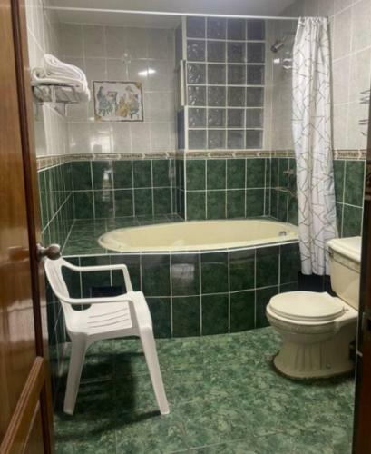 Flat Amoblado En Pueblo Libre - Lima - Per�