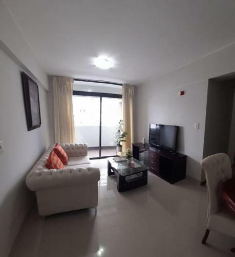 Modern Apartment In Lince / San Isidro / Jesus Maria