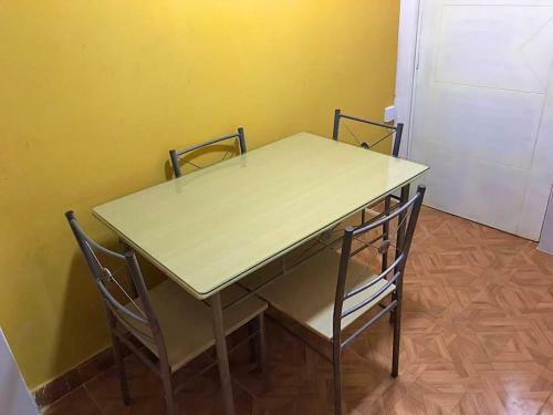 Apartment Close To Airport