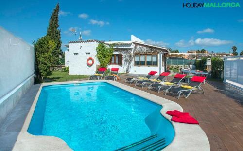 Eternal Sunshine Villa