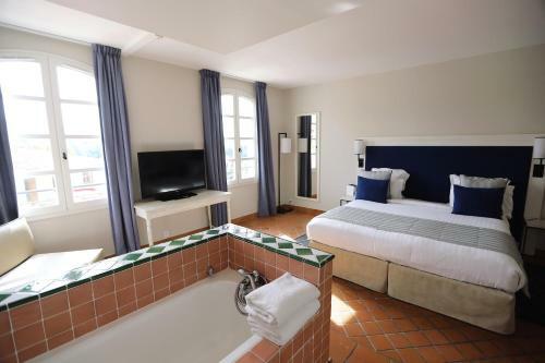 Hotel H�tel Dolce Fregate Provence