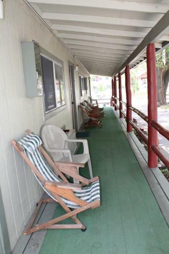 Motel Wapiti Lodge
