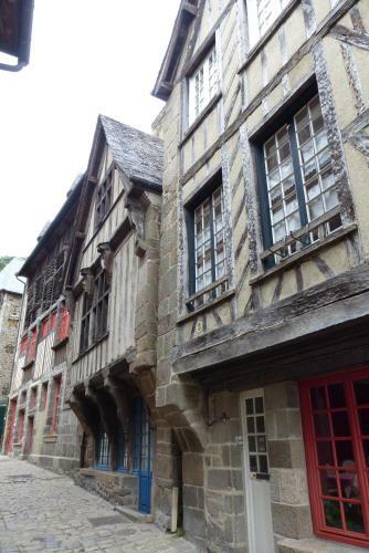 G�te De La Crochardi�re