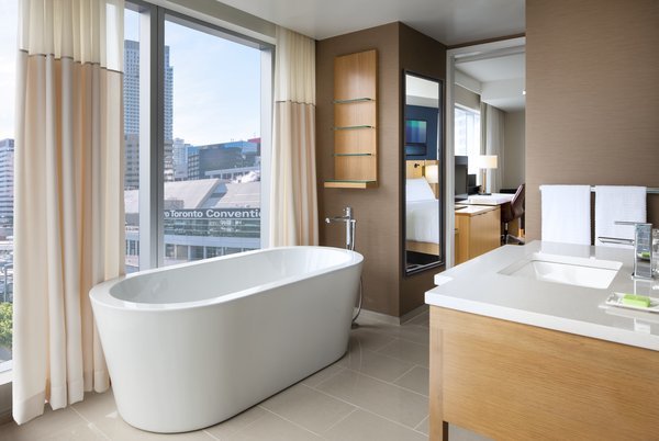 Hotel Delta Toronto