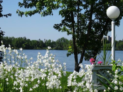 Motel Belle Riviere