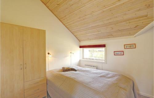 Holiday Home G�gevej Dronningm�lle XI