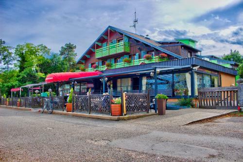 Hotel Le Chalet Du Mont Roland