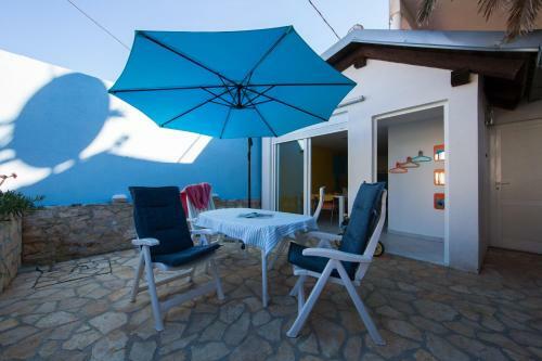 The Sea House Apartments