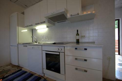 The Sea House Apartments