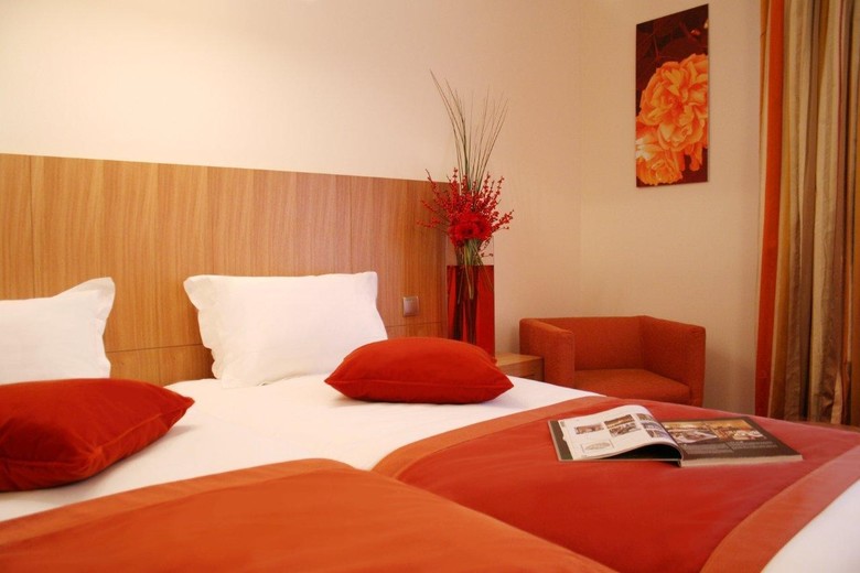 Hotel Westside Arc De Triomphe & Spa