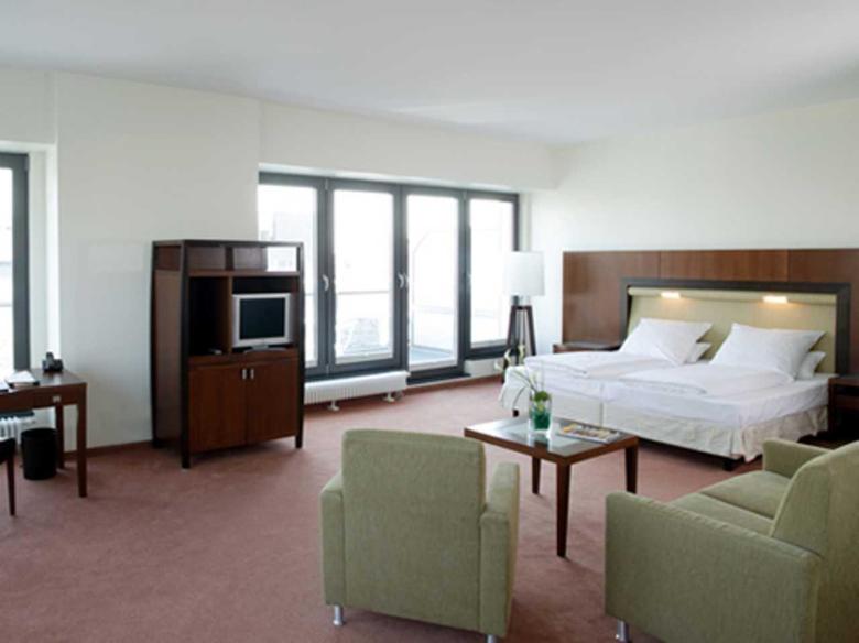 Hotel NH Berlin City West