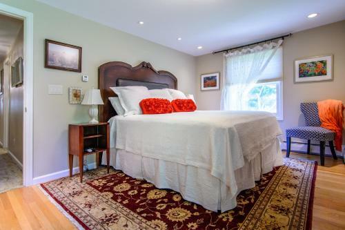 Seldom Scene Meadow Bed & Breakfast