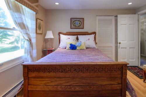 Seldom Scene Meadow Bed & Breakfast