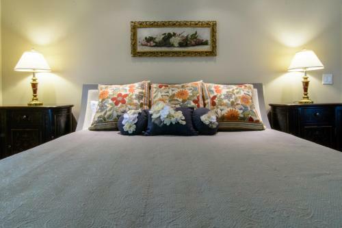 Seldom Scene Meadow Bed & Breakfast