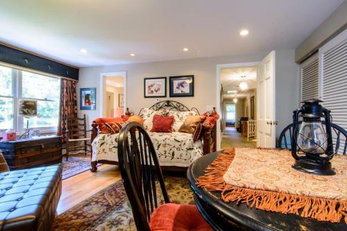 Seldom Scene Meadow Bed & Breakfast
