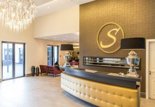 Hotel & Restaurant Sch�nau
