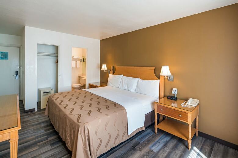 Motel Econo Lodge
