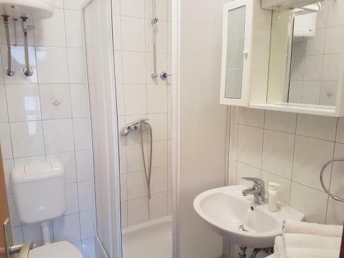 Apartments Dobrila