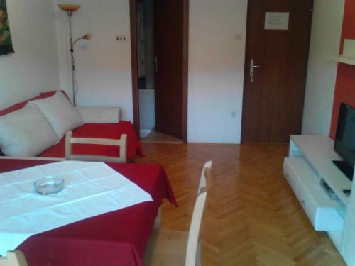 Apartments Dobrila