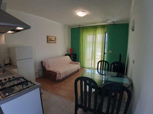 Apartments Dobrila