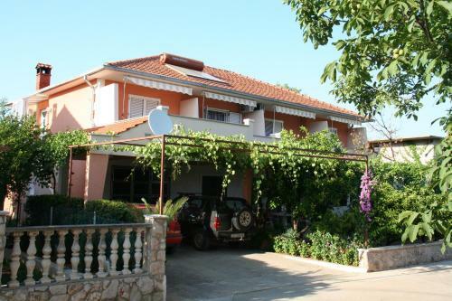 Apartments Dobrila