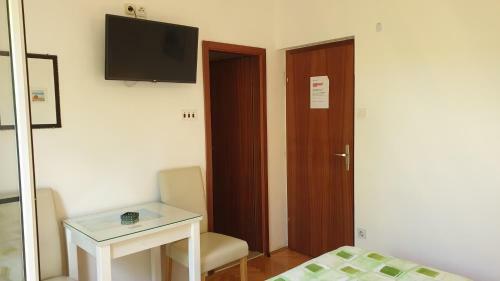 Apartments Dobrila