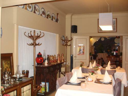 Elckerlyck Inn Hotel