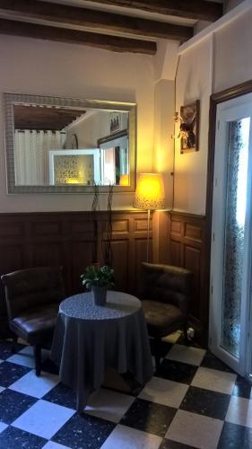 Hotel Le Moulin De La Renne