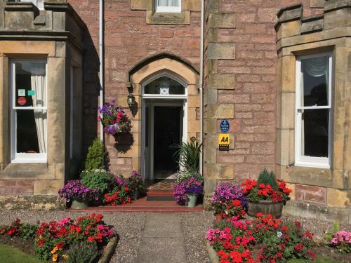 Hostal Ballifeary Guest House