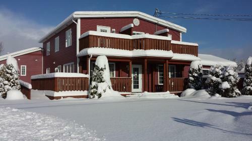Posada Bears Cove Inn
