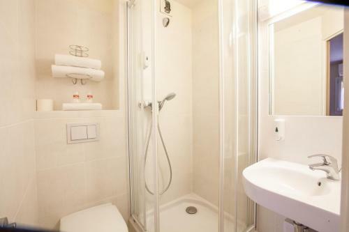 Best Hotel Lyon - Saint Priest