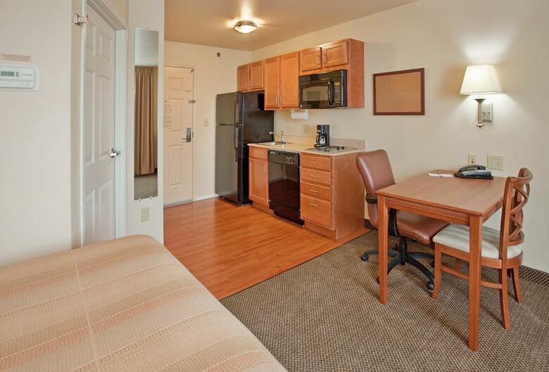 Hotel Candlewood Suites Springfield South