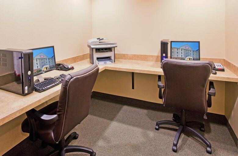 Hotel Candlewood Suites Springfield South