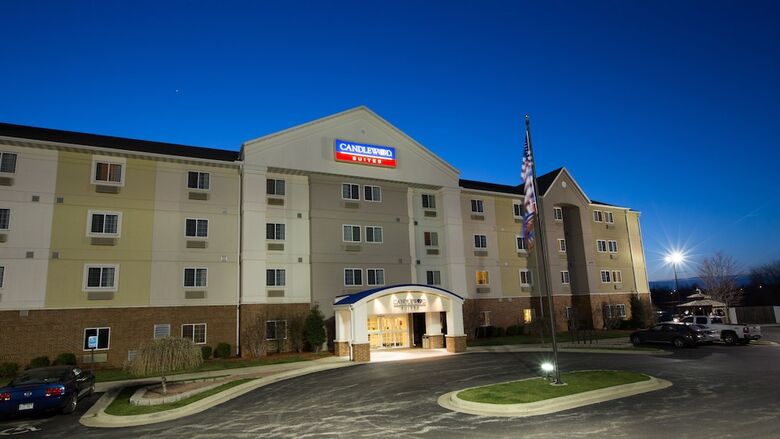 Hotel Candlewood Suites Springfield South