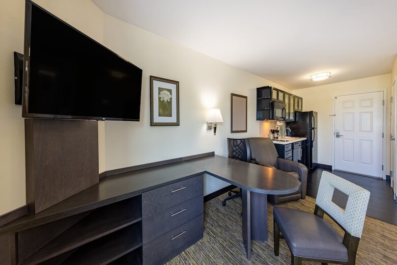 Hotel Candlewood Suites Springfield South