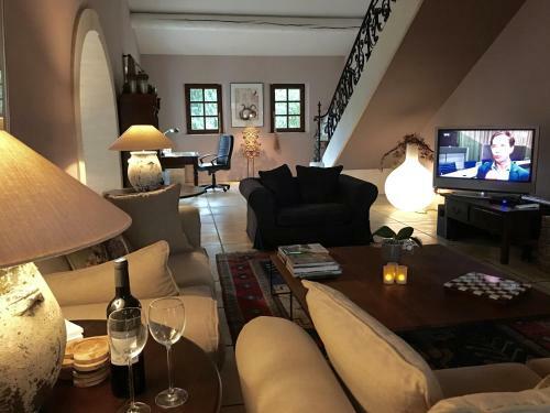 Villa Mas St Jean House