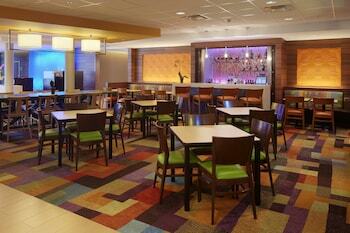 Hotel Fairfield Inn & Suites By Marriott Springfield Northampton/amherst