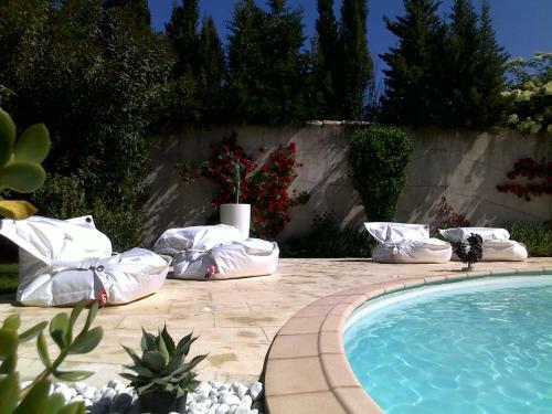 Bed & Breakfast Mas De La Treille