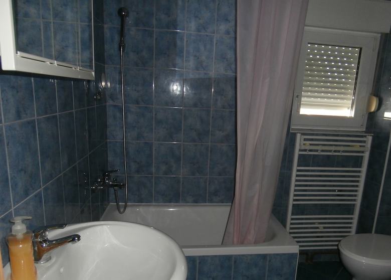 Hostal Guest House Talas