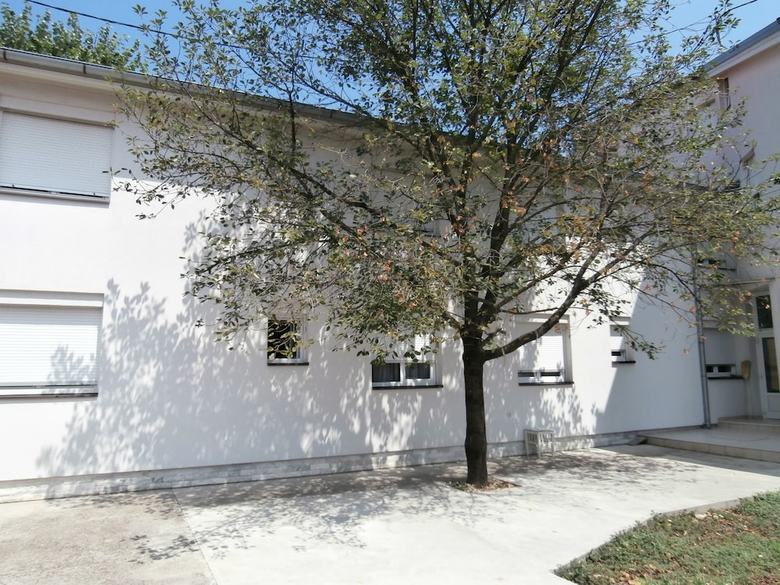 Hostal Guest House Talas