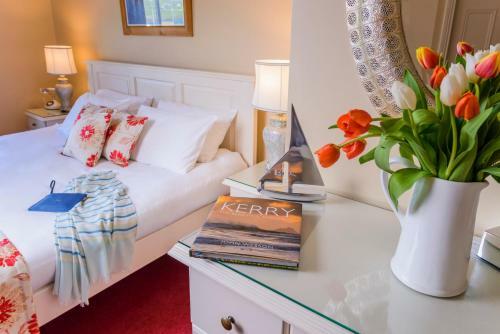 Hostal The Moorings Guesthouse & Seafood Restaurant