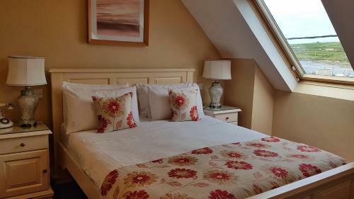 Hostal The Moorings Guesthouse & Seafood Restaurant