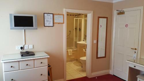 Hostal The Moorings Guesthouse & Seafood Restaurant