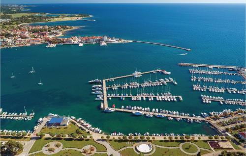 Holiday Home Ravna Dolina IV