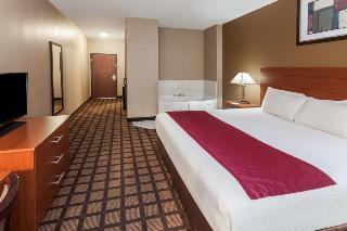 Hotel Baymont Inn - New Buffalo