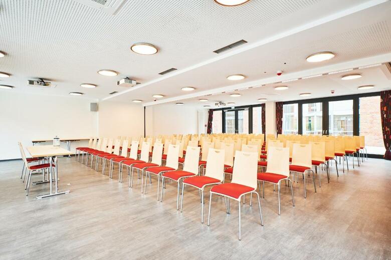 Jugendg�stehaus Aasee Hosteling International