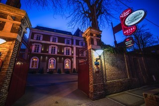 La Maison Rouge Qualys Hotel