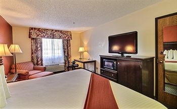 Lady Luck Hotel & Suites